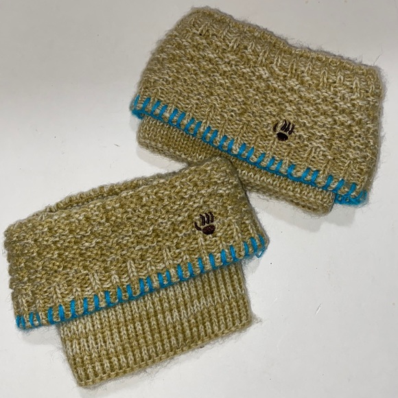 BearPaw Accessories - BEARPAW Knit Boot Cuffs 100% Acrylic Green/Aqua Trim Brown Bear paw NWOT OS